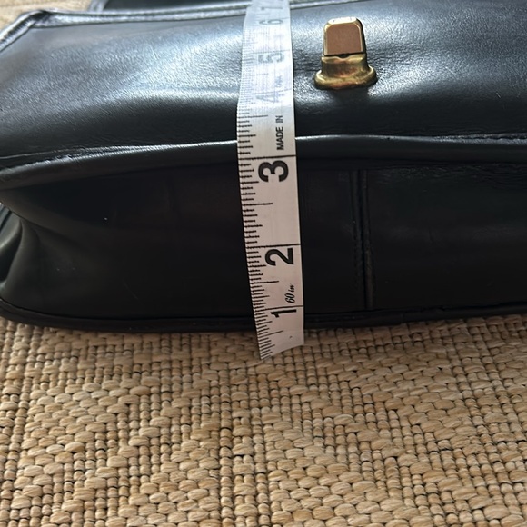 Vintage Coach Convertible Clutch bag. Black Leather. Made in the United … - Picture 14 of 16